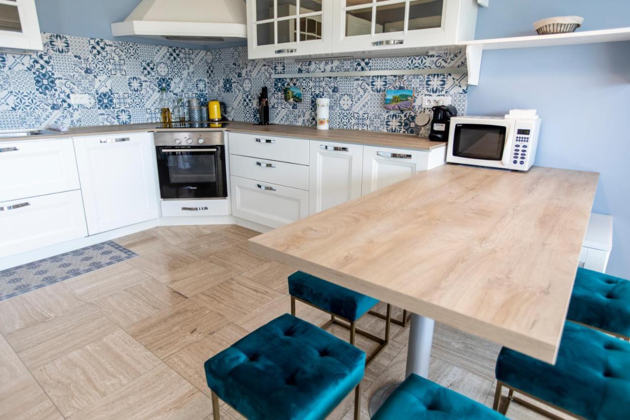 La Casa Blu By Connexion Apartment คานส์ ภายนอก รูปภาพ